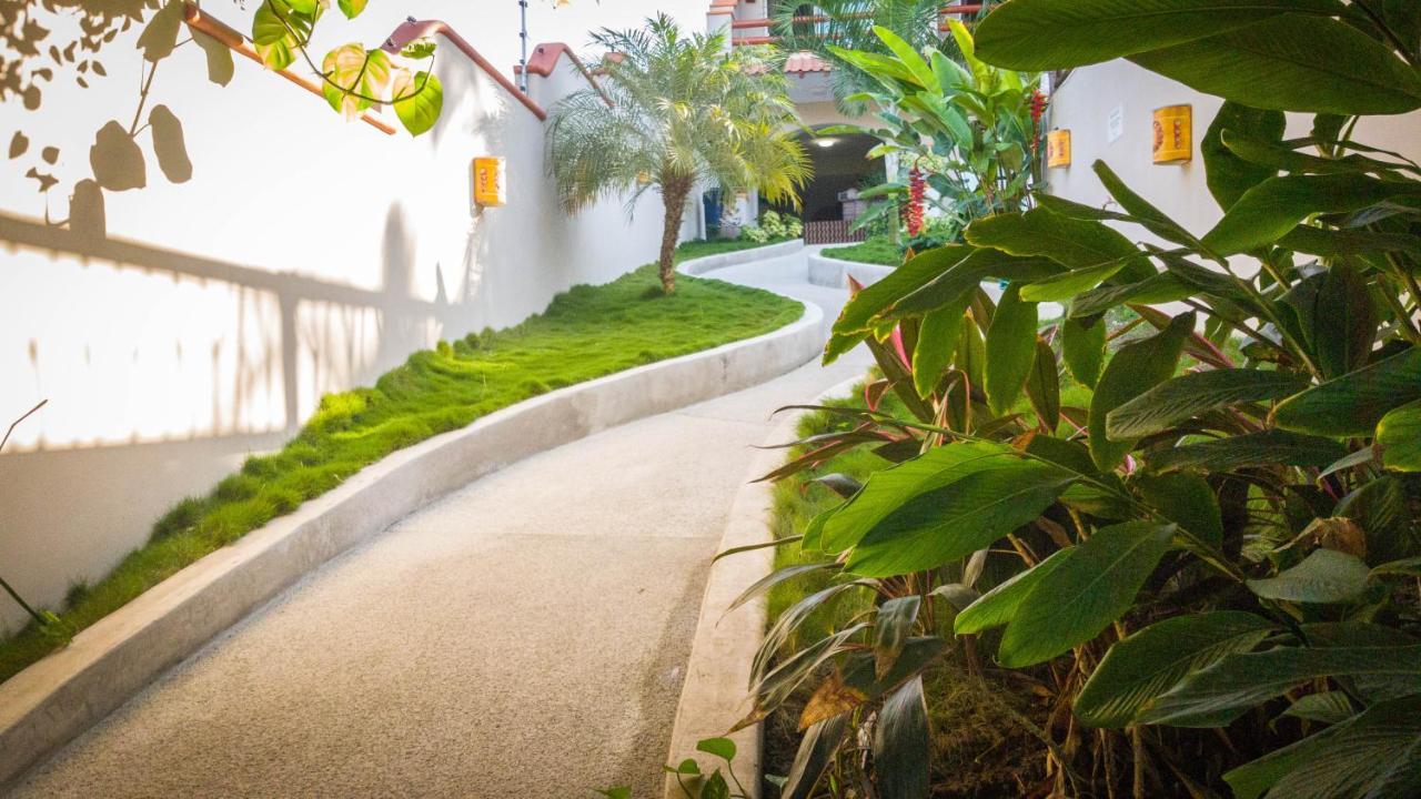 Bonito Hotel By Arans Zihuatanejo Eksteriør bilde